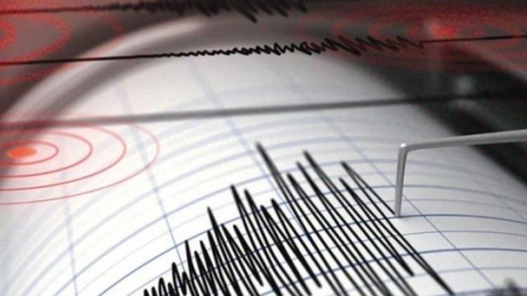 Papua Yeni Gine’de deprem...