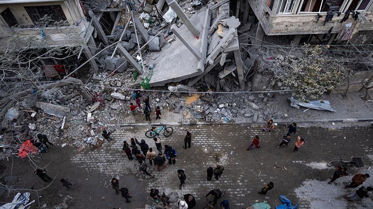 İsrail saldırıları devam ediyor... Gazzede can kaybı 32 bin 333’ye yükseldi