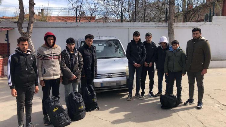 Edirnede, Suriyeli 8 kaçak göçmen ve 1 organizatör yakalandı