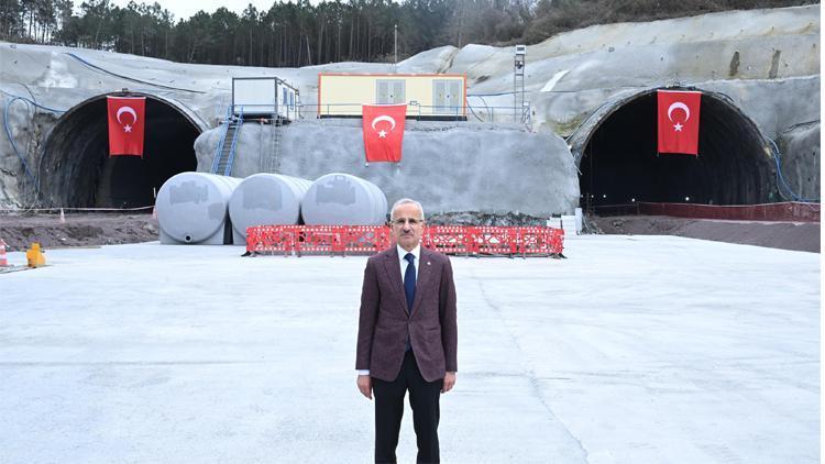 Bakan Uraloğlu: Sarıyer-Kilyos tüneli ile zamandan 30 dakika tasarruf edilecek