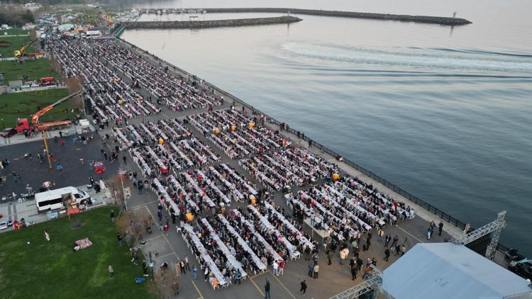 Tekirdağda 10 bin kişilik iftar