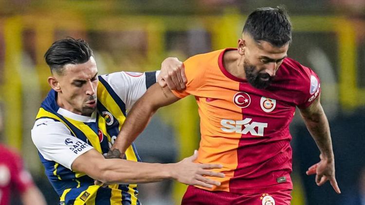 Süper Lig’in faul ve kart istatistiklerinde çarpıcı rakamlar Fenerbahçenin 5.7 faulüne, Galatasarayın 7.4 faulüne 1 sarı kart