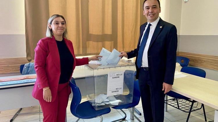 Kastamonuda CHPli Baltacı başkan seçildi; AK Parti 9, MHP 8, CHP 1, bağımsız aday 1 ilçede kazandı