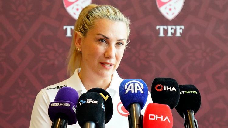 Necla Güngör Kıragası: “İlk maçı Macaristan ile oynamayı çok istedik”