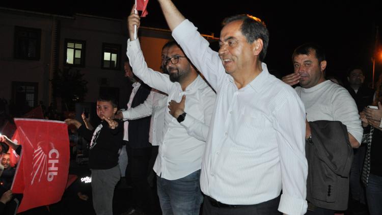 Gazipaşada CHP kutlama yaptı