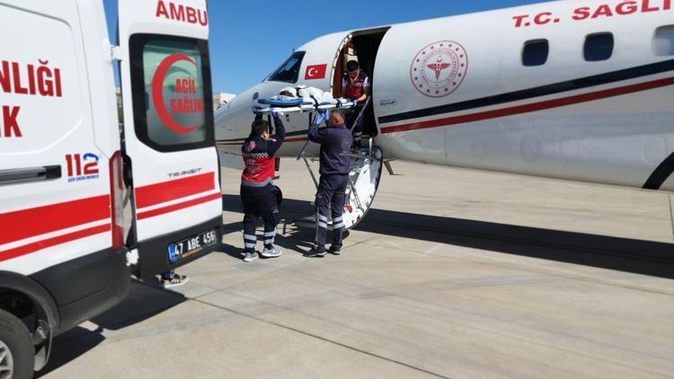 Seyhan bebek, ambulans uçakla Mardinden Ankaraya götürüldü