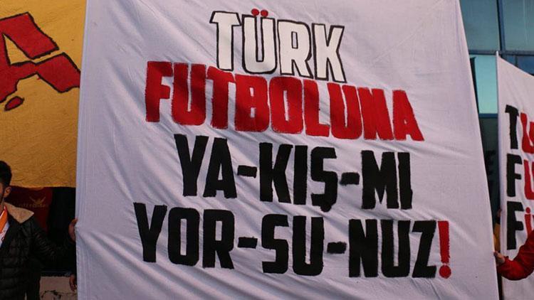 Galatasaraydan olay paylaşım: Türk futboluna yakışmıyorsunuz
