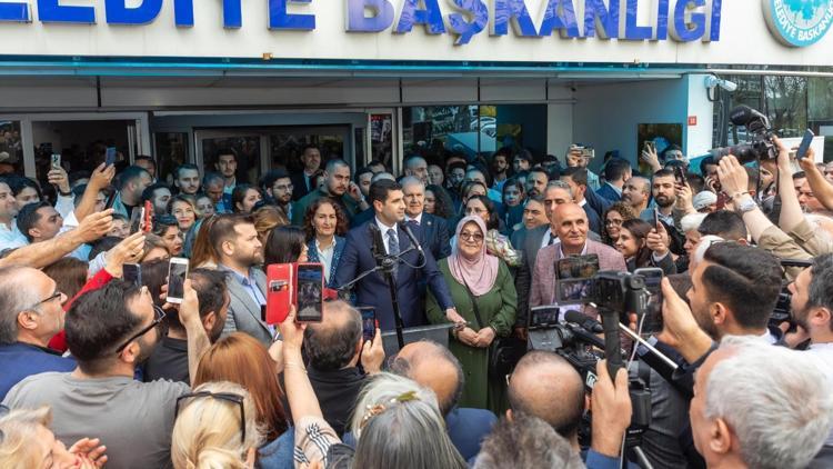 Avcılar Belediyesi’nde devir teslim töreni gerçekleşti