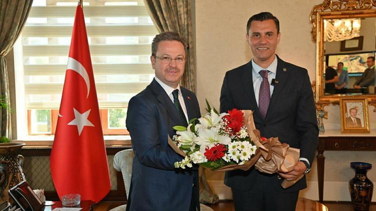 Başkan Zeyrek, Vali Enver Ünlüyü ziyaret etti