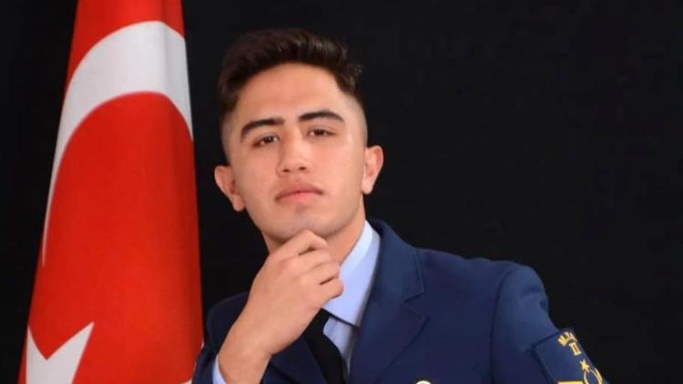 İzmirde astsubay öğrencisi, motosiklet kazasında hayatını kaybetti