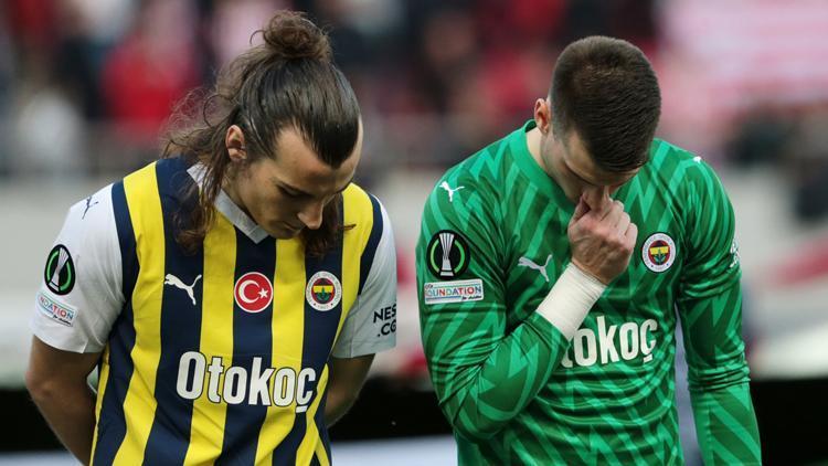 Olympiakos-Fenerbahçe maçında Çağlar Söyüncüden kritik hatalar Maç sonu özür diledi