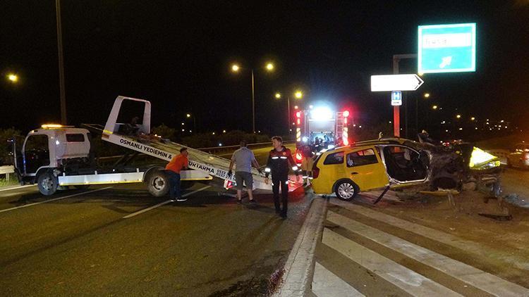 İzmirde taksi kazası: Ölü sayısı 2ye yükseldi