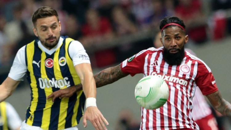 Olympiakos - Fenerbahçe maçında soyunma odasında yaşananlar ortaya çıktı