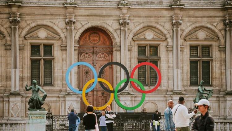 Paris Olimpiyatları 2024 ne zaman başlayacak, Türkiye’den kaç sporcu katılacak Olimpiyat Oyunlarının meşalesi yakıldı