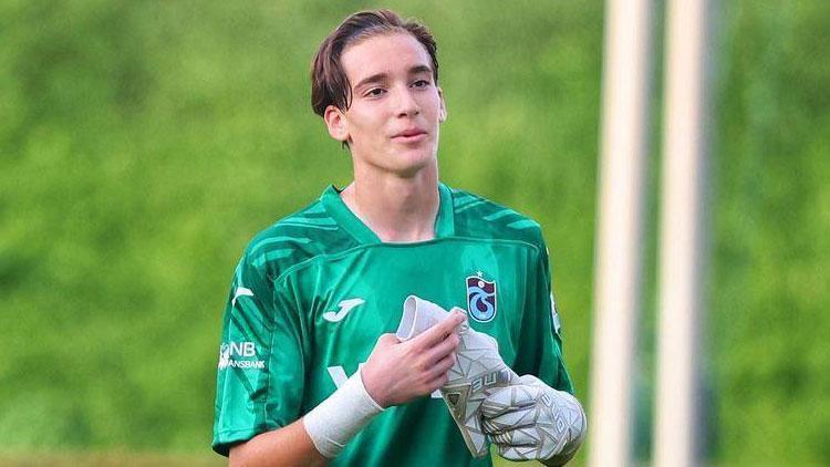 Trabzonsporun genç kalecisi Onuralp Çevikkana Real Madrid talip