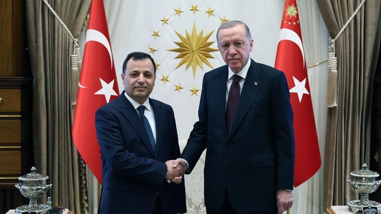 Cumhurbaşkanı Erdoğan, AYM Başkanı Zühtü Arslanı kabul etti