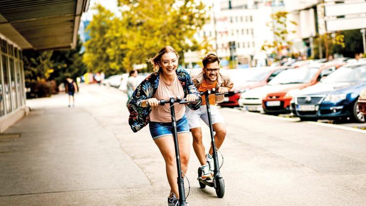 Paris’ten sonra bir kent daha ‘hayır’ dedi... Bu kez Almanya scooter’ı yasakladı