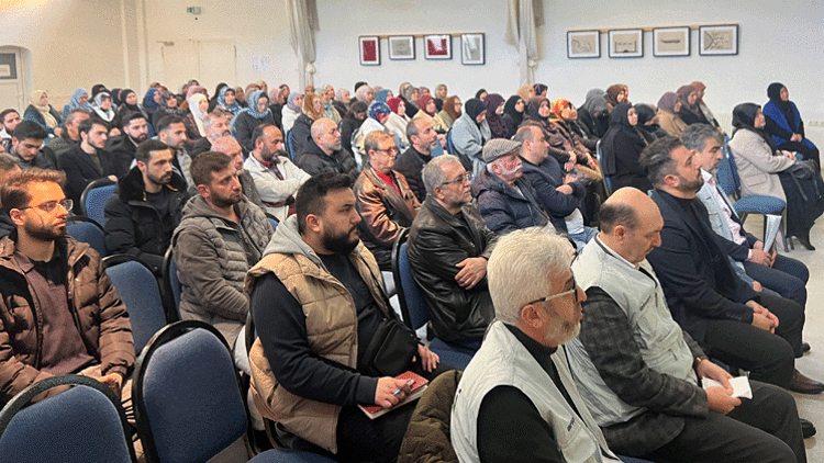 IGMG’den hacı adaylarına seminer