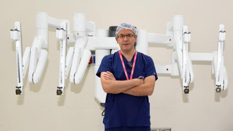 Horlama cerrahisinde Da Vinci robotik cerrahi konforu