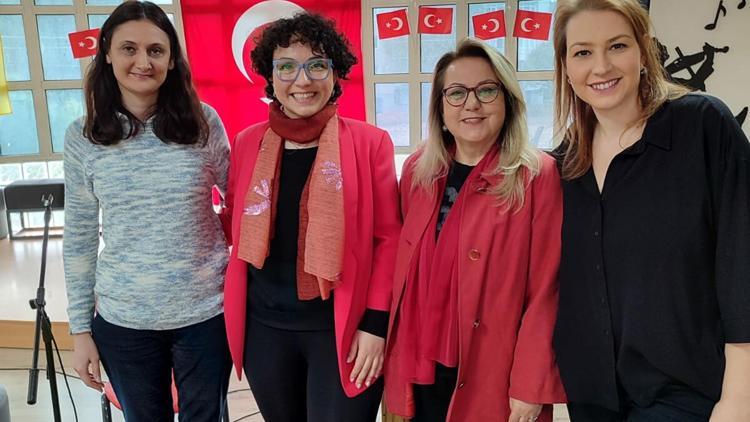 Genç bilim insanları İzmirde buluşuyor
