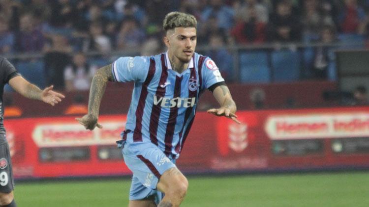 Trabzonsporda kalacak mı Berat Özdemir yanıtladı