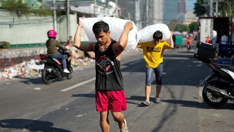 Filipinler aşırı sıcaklarla boğuşuyor: 34 kişi hastanelik oldu, 6 kişi hayatını kaybetti