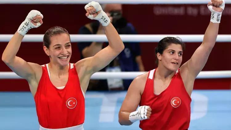 Buse Naz Çakıroğlu ve Busenaz Sürmeneli, Avrupa Boks Şampiyonasında finalde