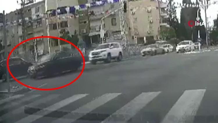 Kırmızıda geçen İsrailli bakan kaza yaptı: 3 yaralı
