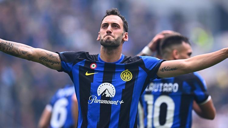 Inter, Torinoyu Hakan Çalhanoğlunun golleriyle 2-0 yendi