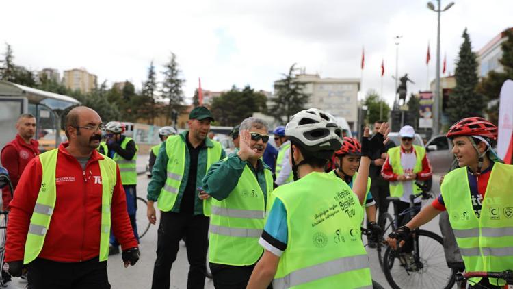 Niğdede 11inci Geleneksel Bisiklet Turu gerçekleştirildi