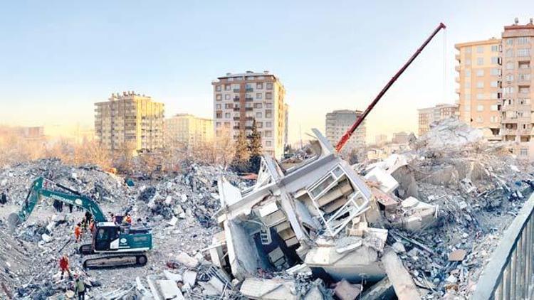 Binayı yapan da izni veren de suçlu