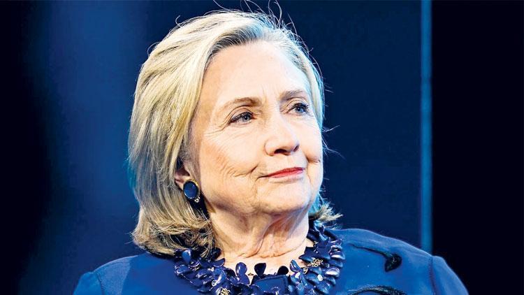 Hillary Clinton gençlere çattı: ‘Tarih bilmiyorlar’