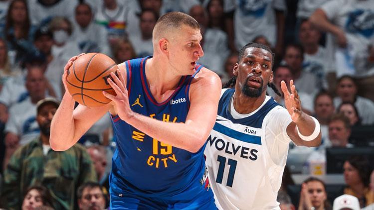 NBAde Denver Nuggets seriye tutundu, New York Knicks öne geçti