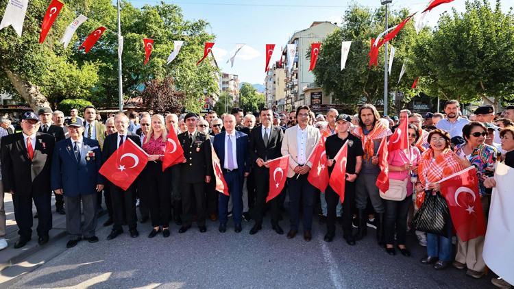 Denizli, 15 Mayıs ruhunu yeniden yaşadı