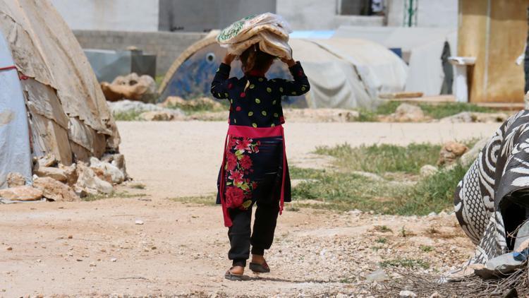 İdlib’deki kamplara her gün 85 bin ekmek