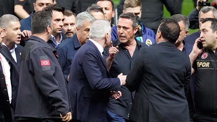 Fenerbahçe Başkanı Ali Koç’tan Galatasaray Kulübü Genel Sekreteri Eray Yazgan’a... Buradan çıkmazsan dayak yiyeceksin