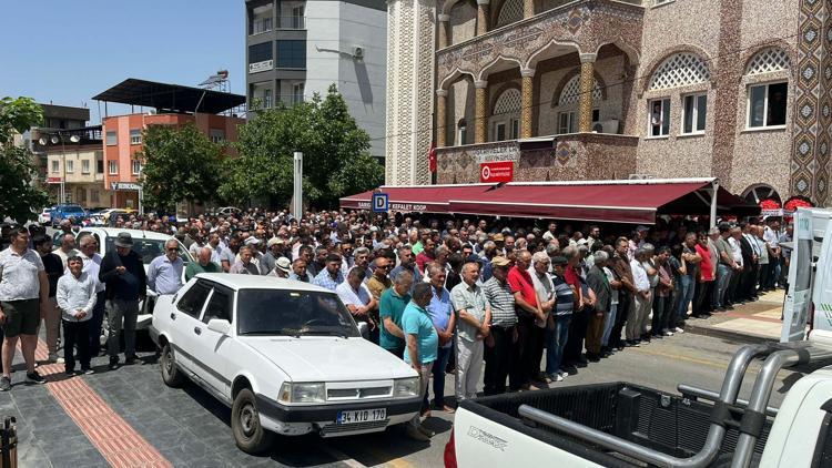 Manisalı iş insanı Hüseyin Gümüşlü, son yolculuğuna uğurlandı