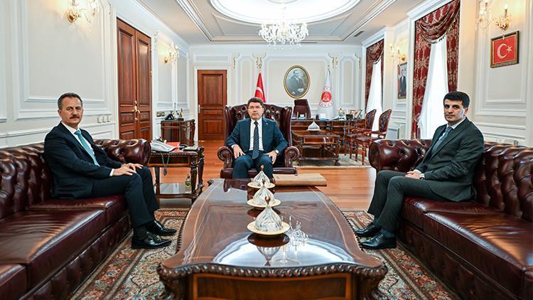 Bakan Tunç, Savunma Sanayii Başkanı Görgün ile görüştü