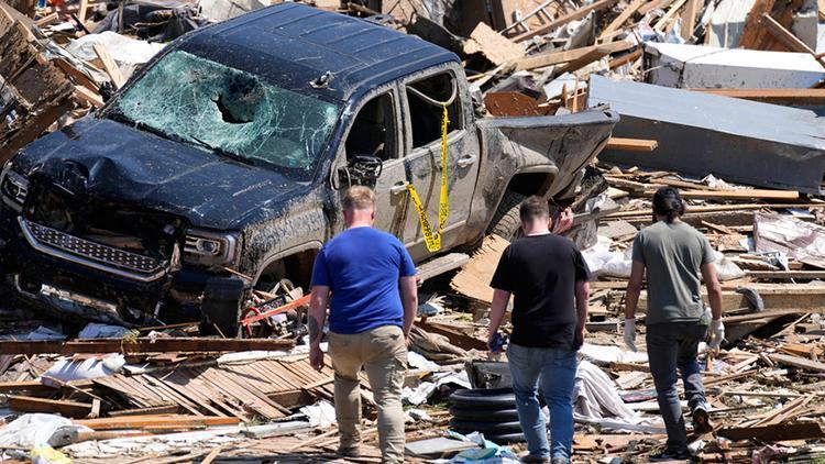 Iowada büyük yıkım 4 kişi öldü, 35 kişi yaralandı