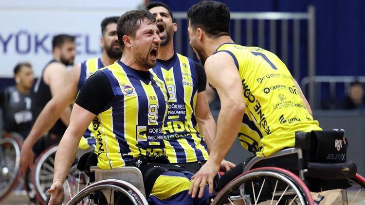 Tekerlekli Sandalye Basketbol Süper Ligi’nde şampiyon Fenerbahçe