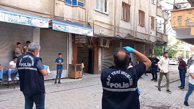 Başından ve kolundan vuruldu 16 yaşındaki sevgilisi gözaltına alındı