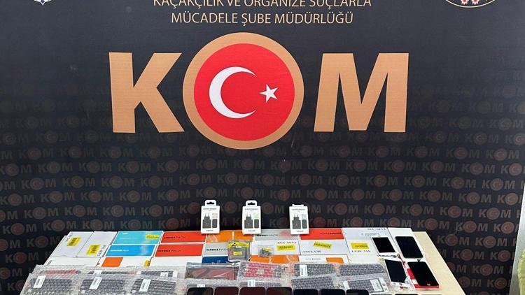 Bucakta telefon kaçakçılığı operasyonu