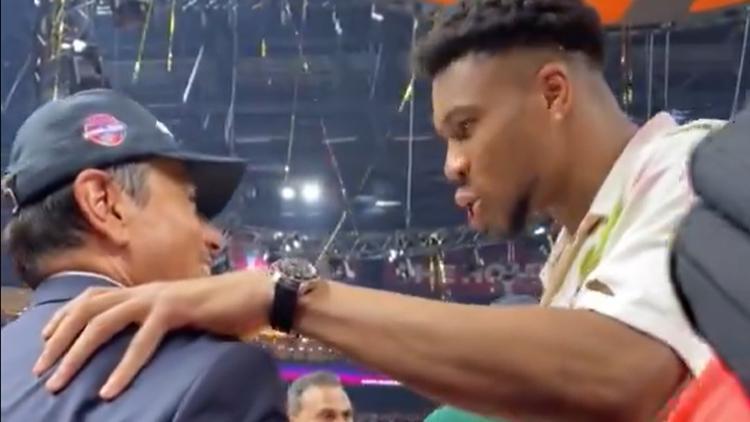 Giannis Antetokounmpodan Ergin Atamana: Sen dünyanın en iyi koçusun