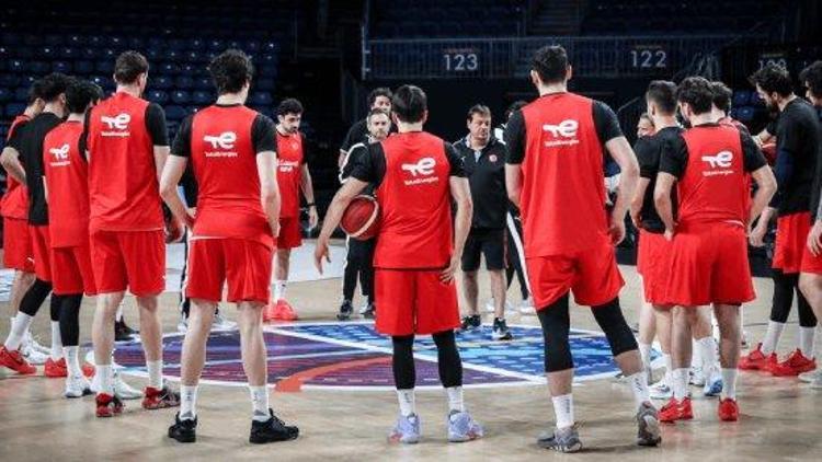 A Erkek Milli Takımımızın kamp kadrosu açıklandı EuroBasket 2025 Elemeleri yolunda...