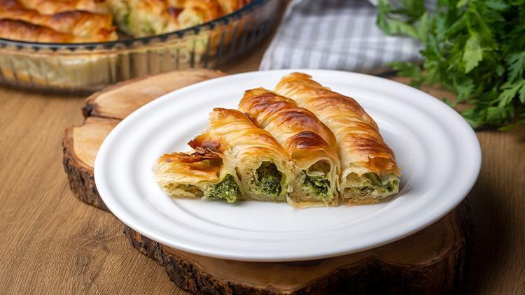 Ispanaklı börek tarifi