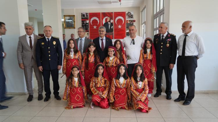 Niğde’de 72 bin 109 öğrenci karne sevinci yaşadı