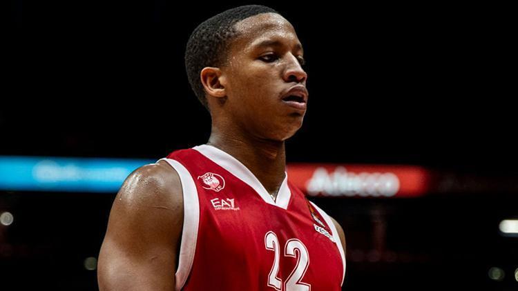 Fenerbahçe, Devon Hall ile anlaştı