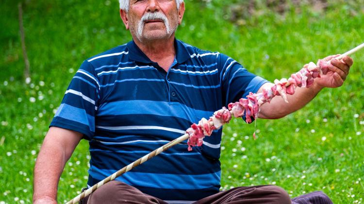 Coğrafi işaretli Tokat kebabı Almus ilçesinde farklı lezzete dönüşüyor