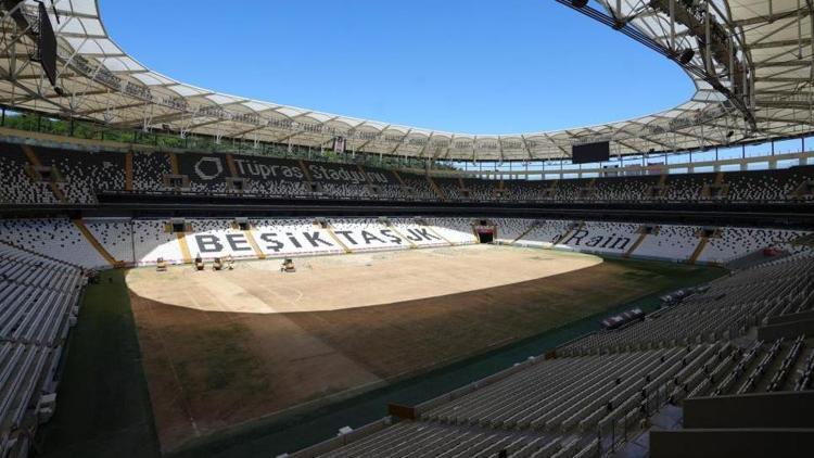 Tüpraş Stadyumunda zemin yenileme çalışmaları başladı