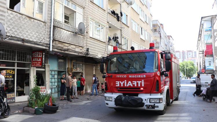 Kayseride 4 katlı binada çıkan yangın söndürüldü